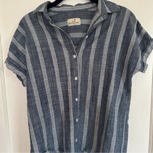 Short sleeve Marine Layer Button down size Small